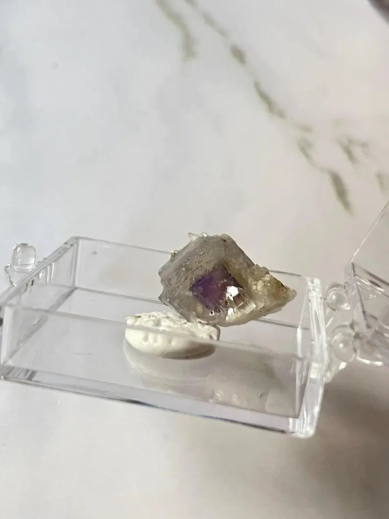 Porcelain Fluorite on Needle Quartz - Yaogangxian, China LBV Crafts