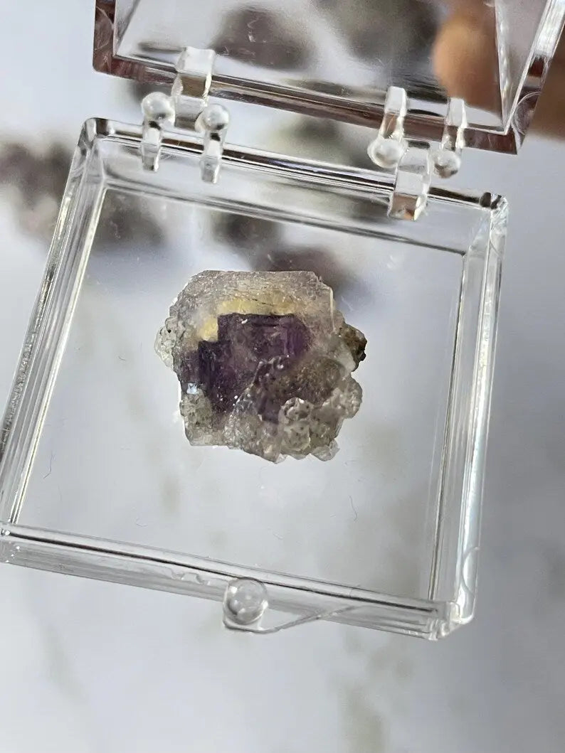 Porcelain Fluorite on Needle Quartz - Yaogangxian, China LBV Crafts